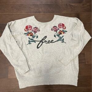 Aritzia’s - Wilfred Free Floral Embroidered Sweatshirt Women’s XS